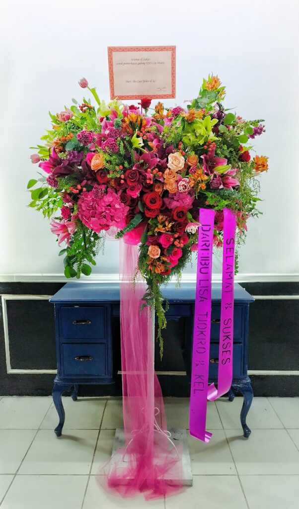 Standing flower no.38