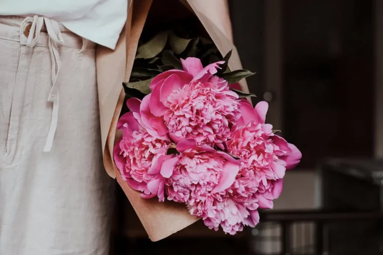buket bunga peony